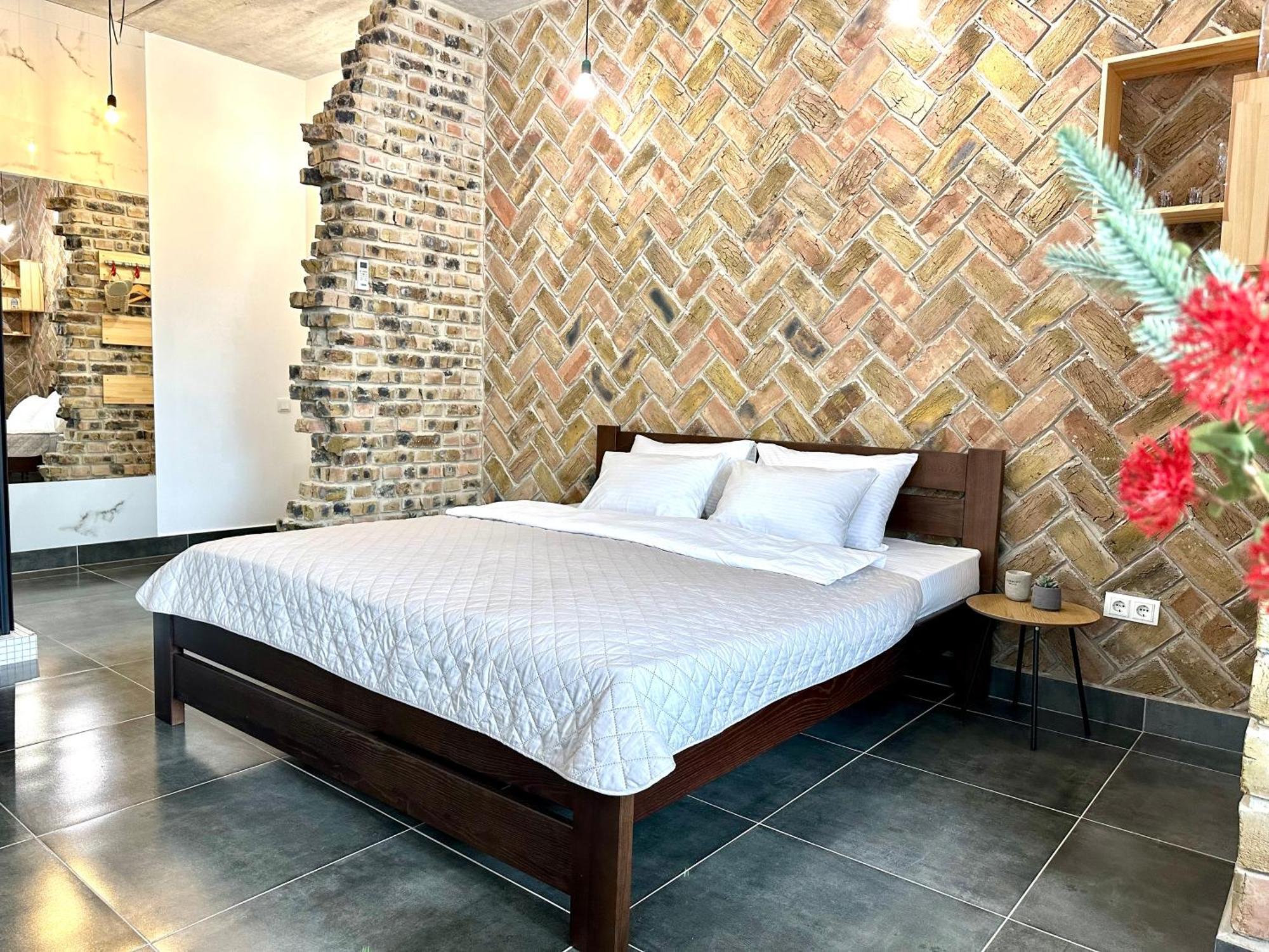 Comfortable Apartments With A Coffee Machine In The City Centre, Zlata Plaza Rivne Exterior photo